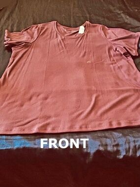T-SHIRT, SCOOP NECK, BERRY CONSERVE, SIZE 4X, SHAPED FIT, POLYESTER COTTON, SIDE